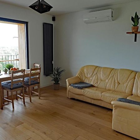 Apartament Debina Z Widokiem Poznań Zewnętrze zdjęcie