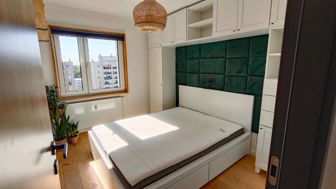 Apartament Debina Z Widokiem Poznań Zewnętrze zdjęcie
