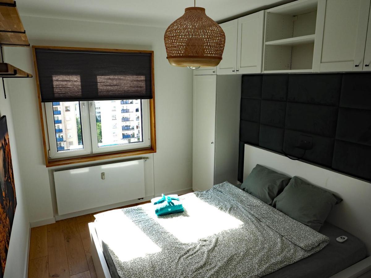 Apartament Debina Z Widokiem Poznań Zewnętrze zdjęcie